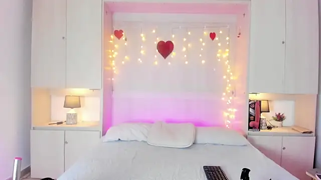 KendallRosse1 online show from 03/05/26, 12:23