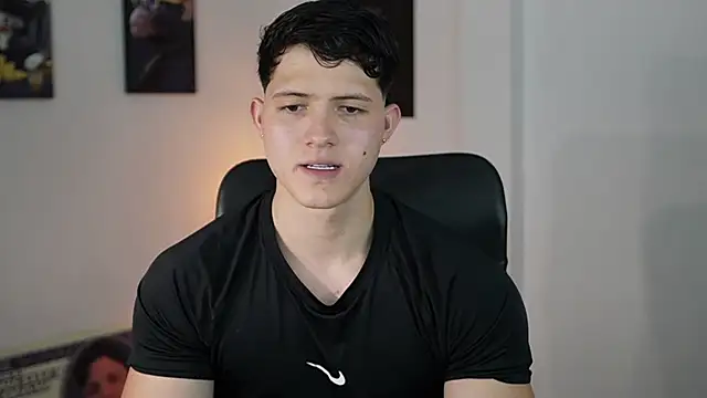 Hazzan Velez online show from 11/22/25, 12:09