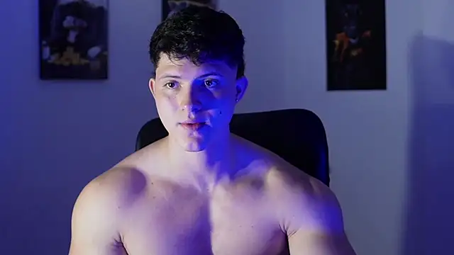 Hazzan Velez online show from 04/19/26, 03:39