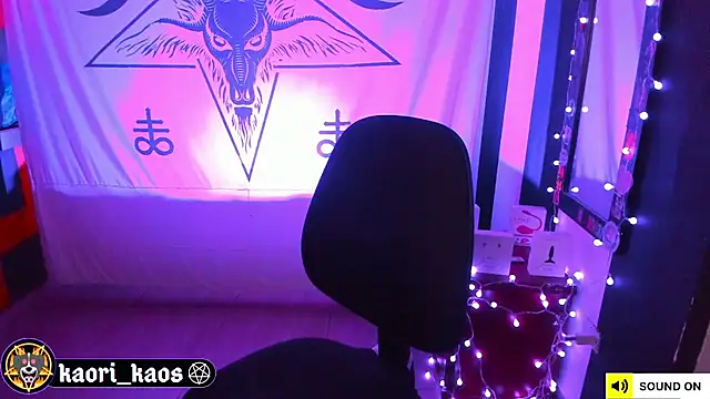 kaos room online show from 01/11/25, 03:02