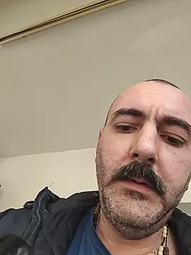 Maryo0001 online show from 11/04/25, 12:04