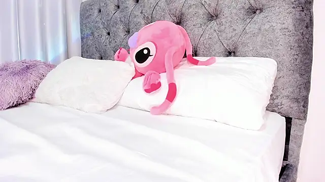 abbyfoxx  online show from 02/12/25, 03:16