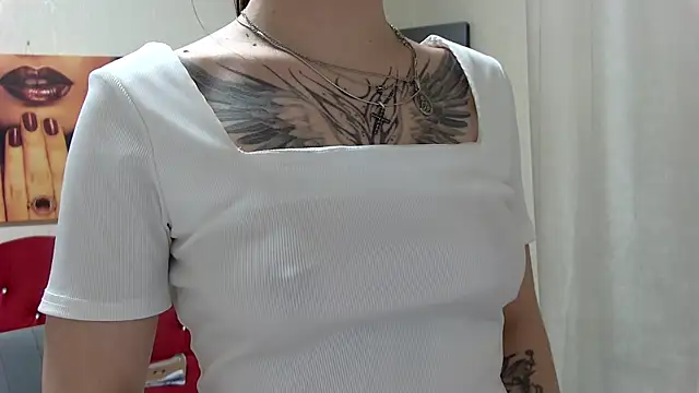 RoseHubbard online show from 02/09/25, 03:01