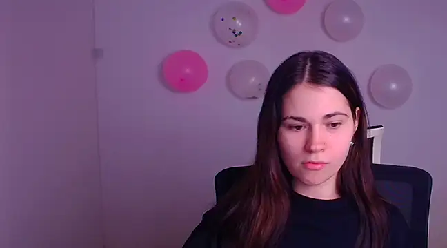 Loon Amore online show from 02/19/25, 07:38