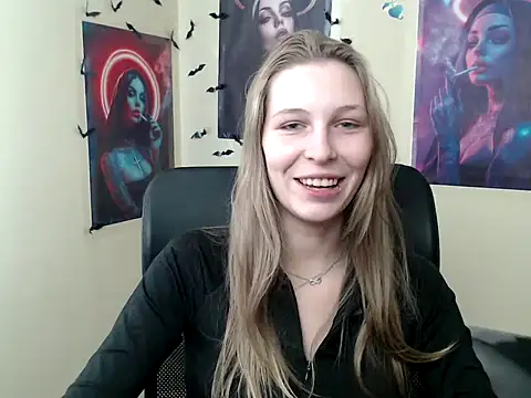 StrangerGi online show from 04/17/26, 11:57