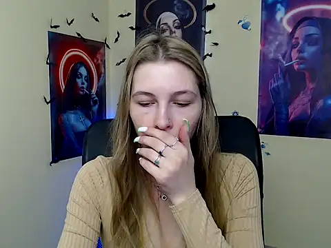 StrangerGi online show from 04/25/26, 06:05