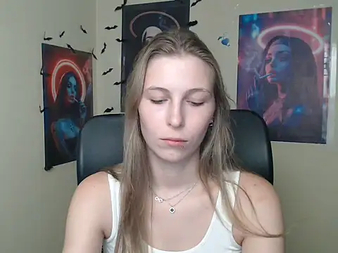 StrangerGi online show from 07/28/26, 06:20