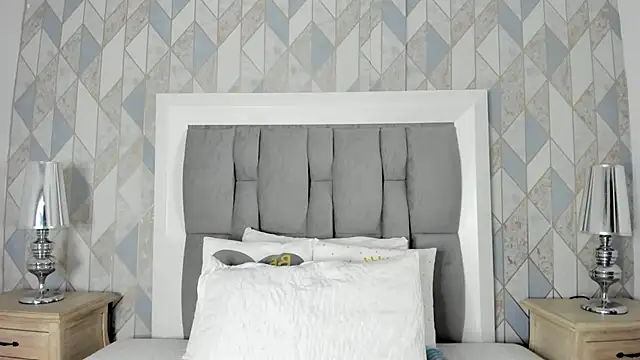 anais cooper online show from 10/15/25, 11:32