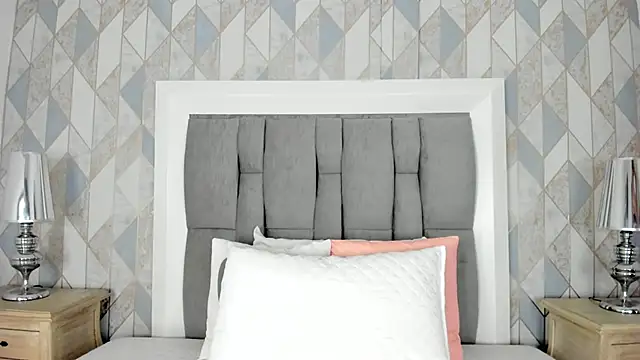 anais cooper online show from 11/18/25, 11:36