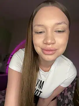 Snapshot of bunnyrich chatting on 02/22/25, 08:53 bunnyrich online show from 02/22/25, 08:53