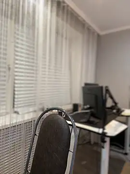 Snapshot of bunnyrich chatting on 09/17/25, 07:04 bunnyrich online show from 09/17/25, 07:04