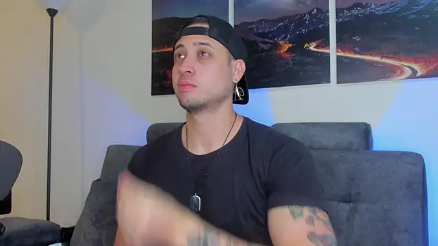 Snapshot of matt_saill chatting on 02/07/25, 12:06 matt saill online show from 02/07/25, 12:06