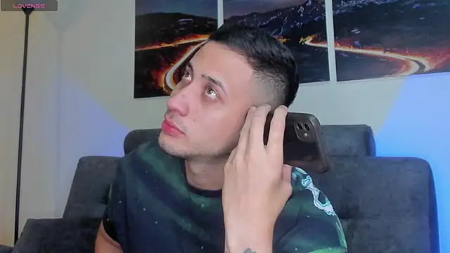 Snapshot of matt_saill chatting on 02/12/25, 01:30 matt saill online show from 02/12/25, 01:30