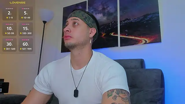 Snapshot of matt_saill chatting on 02/21/25, 11:44 matt saill online show from 02/21/25, 11:44