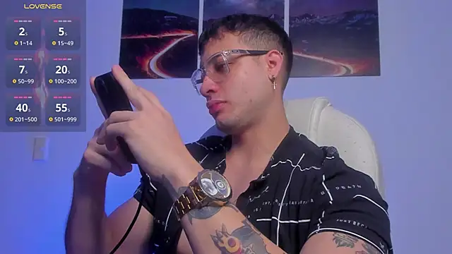 Snapshot of matt_saill chatting on 10/22/25, 09:42 matt saill online show from 10/22/25, 09:42