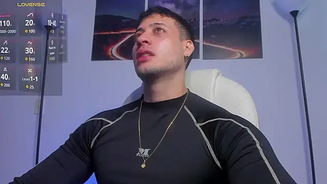 Snapshot of matt_saill chatting on 10/27/25, 01:15 matt saill online show from 10/27/25, 01:15