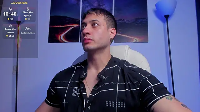 Snapshot of matt_saill chatting on 11/23/25, 02:11 matt saill online show from 11/23/25, 02:11