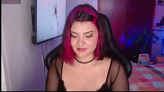 SusyAlvarez online show from 02/05/26, 04:11