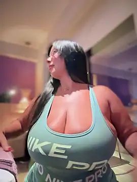 Snapshot of Saorii_kiido chatting on 09/19/25, 03:19 Saorii kiido online show from 09/19/25, 03:19