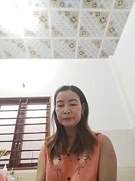 Sexy-ladyboobs20 online show from 06/18/26, 01:06