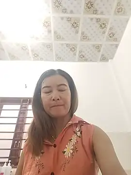 Sexy-ladyboobs20 online show from 07/16/26, 01:33
