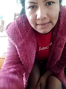 Snapshot of katymojadit chatting on 01/19/25, 02:28 katymojadit online show from 01/19/25, 02:28