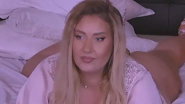 Snapshot of OndinaNoir chatting on 12/05/24, 11:07 OndinaNoir online show from 12/05/24, 11:07