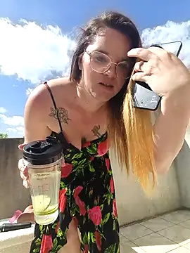 XXJulieXXhot online show from 04/16/26, 11:11