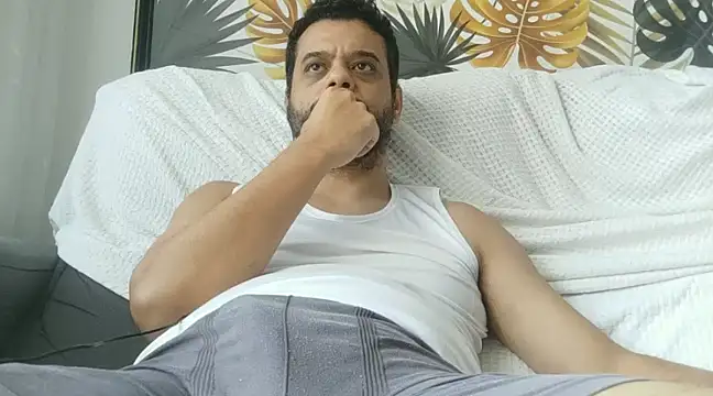 HornyBeachBoyBR online show from 03/18/25, 02:37