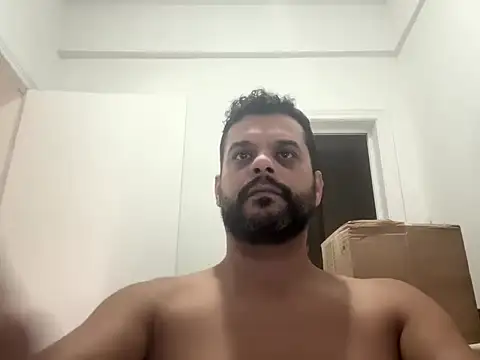HornyBeachBoyBR online show from 04/27/26, 02:15