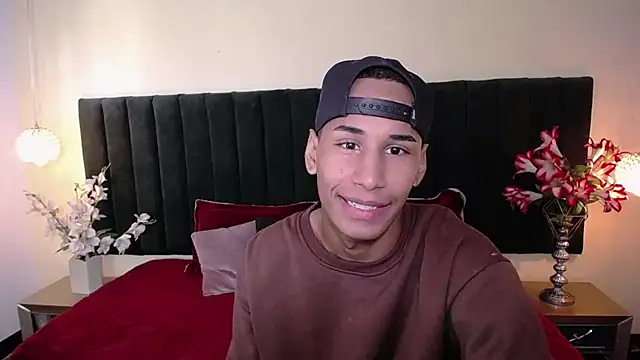 Snapshot of soft_attraction chatting on 11/08/25, 07:56 soft attraction online show from 11/08/25, 07:56