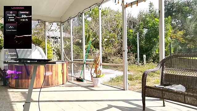 Snapshot of Mistress_Melissa chatting on 02/03/25, 07:42 Mistress Melissa online show from 02/03/25, 07:42