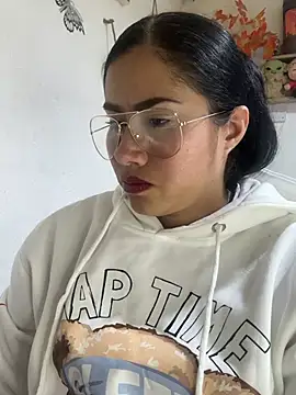 Sweet  Nurse1 online show from 05/20/26, 07:09