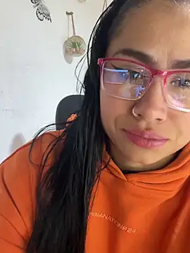 Snapshot of Sweet__Nurse1 chatting on 06/04/26, 10:27 Sweet Nurse1 online show from 06/04/26, 10:27