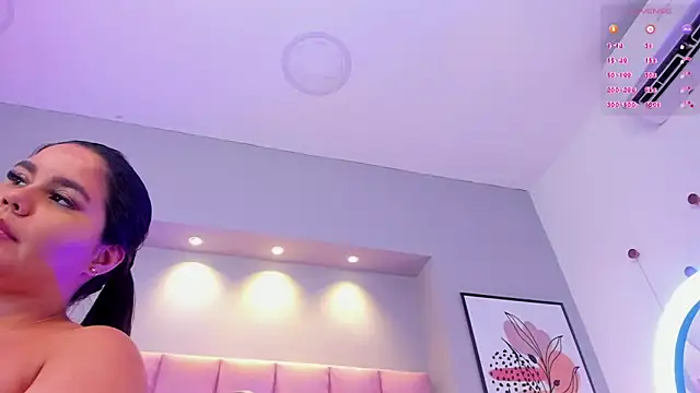 KeilyRoss online show from 03/01/25, 02:26