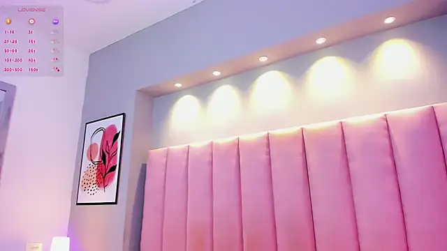 KeilyRoss online show from 09/29/25, 09:08