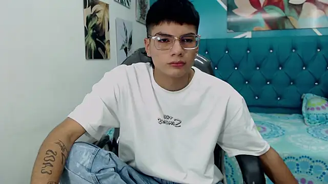 Noha scott online show from 02/12/25, 10:48