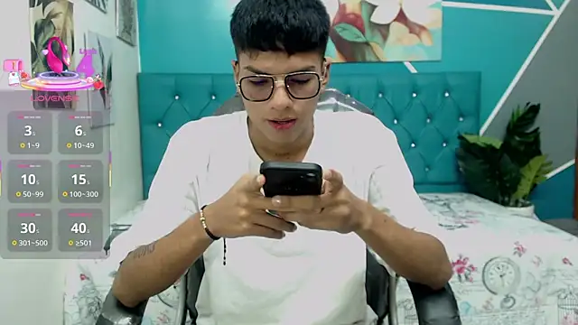 Noha scott online show from 10/15/25, 11:38