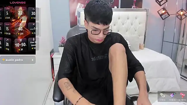 Noha scott online show from 03/11/26, 11:11