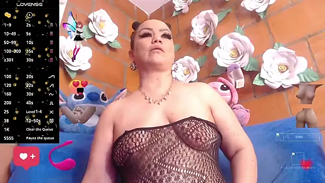 IngritBitch online show from 10/27/25, 07:18