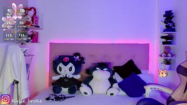 Kylie brokee online show from 01/11/25, 12:12