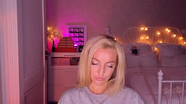 aestetick online show from 01/31/26, 07:11