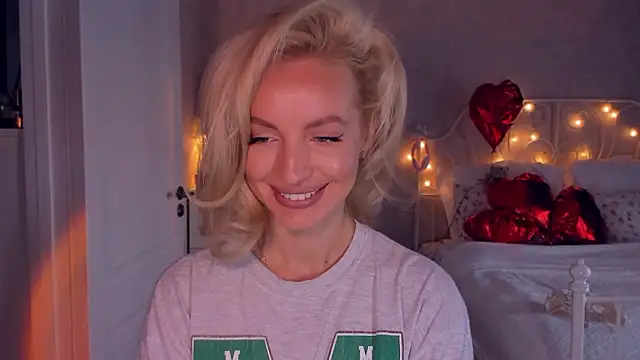 aestetick online show from 02/26/26, 09:52