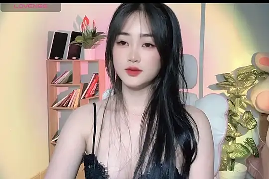 Snapshot of _Aimy_ chatting on 03/06/25, 07:21 Aimy online show from 03/06/25, 07:21