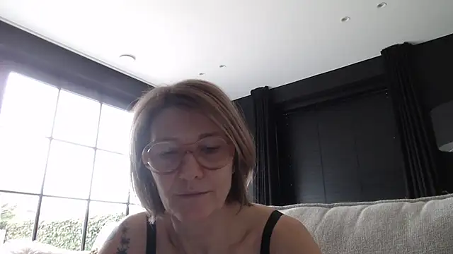 godinflower online show from 02/10/25, 01:22