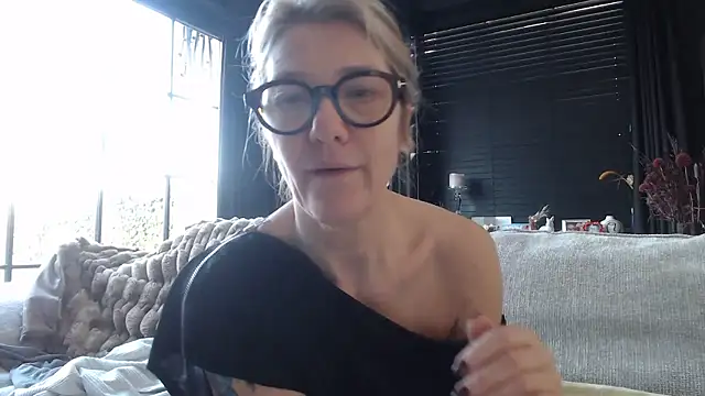 godinflower online show from 01/11/26, 09:47