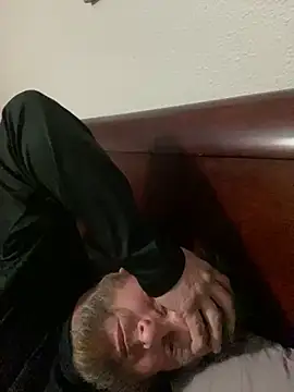 Snapshot of rocket8669 chatting on 02/04/26, 06:08 rocket8669 online show from 02/04/26, 06:08