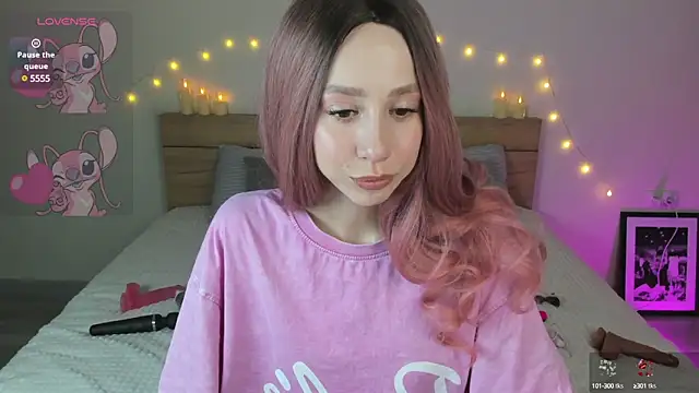 Amelia Martinz online show from 01/04/25, 02:46