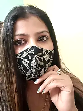 SANAYA ROY online show from 01/18/25, 11:11