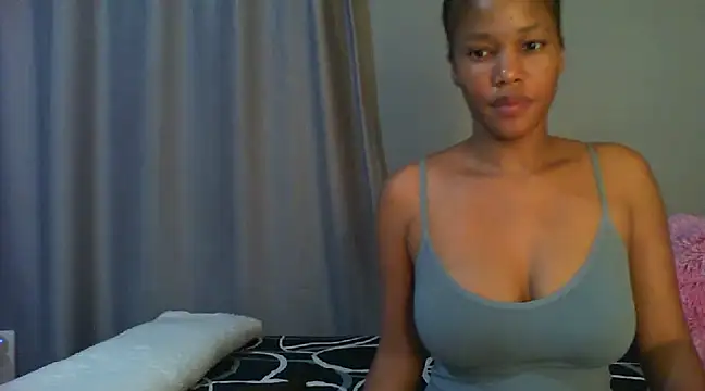 Snapshot of Sexylisa670 chatting on 02/06/25, 08:13 Sexylisa670 online show from 02/06/25, 08:13